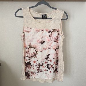 Bobeau cream and floral tank. Size M petite.